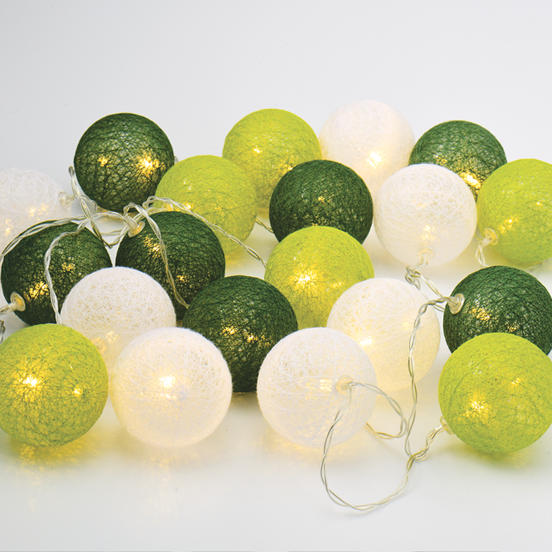 ЗЕЛЕНА И БЯЛА ТОПКА 20 LED СВЕТЛИНИ