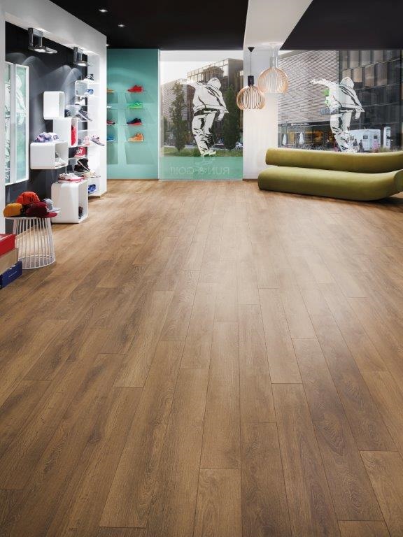 Ламиниран паркет 8573 Harlech Oak 8мм - Image 3